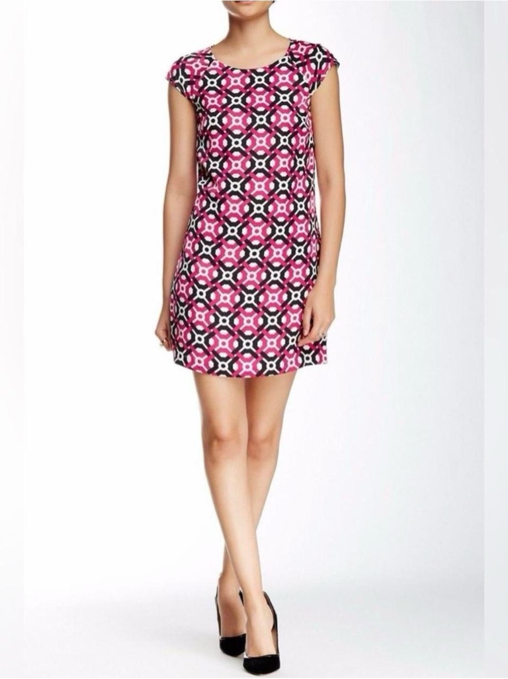 Laundry By Shelli Segal Pink and Black Geometric Cap-Sleeve Shift Dress